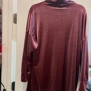 Urban outfitters pink valvet metallic dress for women’s